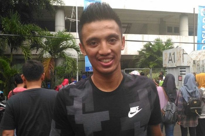 Kapten Mitra Kukar, Bayu Pradana  usai uji lapangan di Stadion Manahan, Solo, Jumat (2/2/2018).