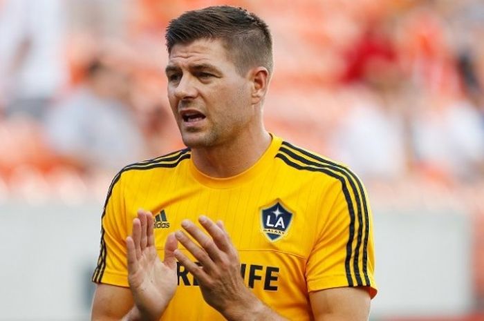 Gelandang Los Angeles Galaxy, Steven Gerrard, mengisyaratkan pensiun setelah Major League Soccer 2016 berakhir.