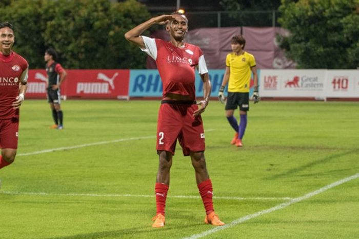 Selebrasi Sirina Camara seusai mencetak gol ketiga Home United ke gawang DPMM FC pada lanjutan Liga Singapura 2018 di Stadion Bisan, Sabtu (26/5/2018) malam.