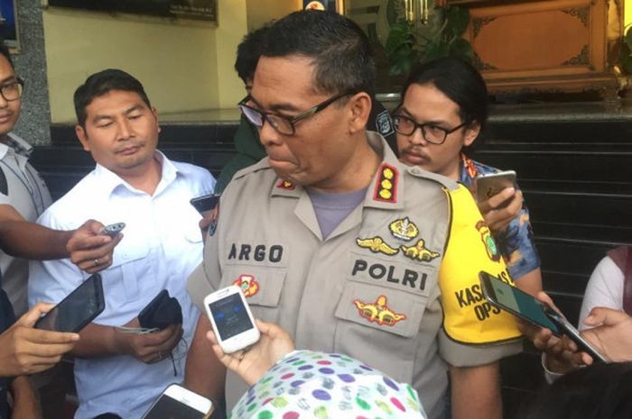 Kabid Humas Polda Metro Jaya, Kombes Argo Yuwono saat memberikan keterangan kepada wartawan pada Kamis (27/12/2018).