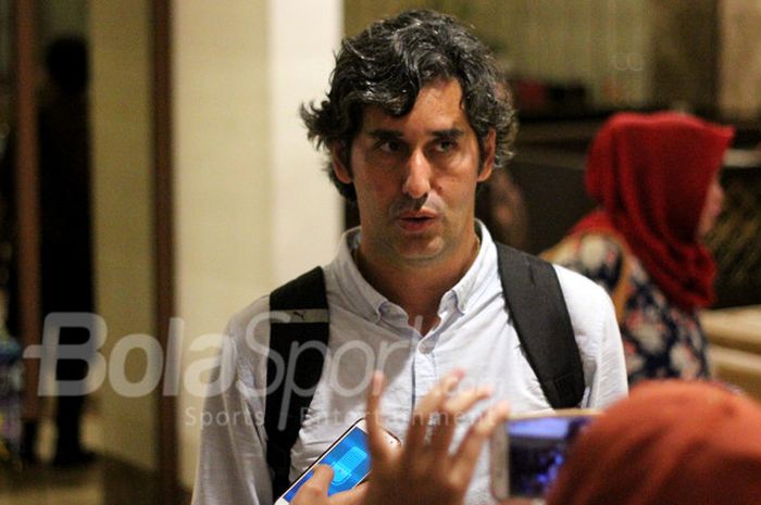 Pelatih Persija Jakarta, Stefano Cugurra (Teco) saat ditemui BolaSport.com di Hotel Aston, Solo pada Minggu (4/2/2018).