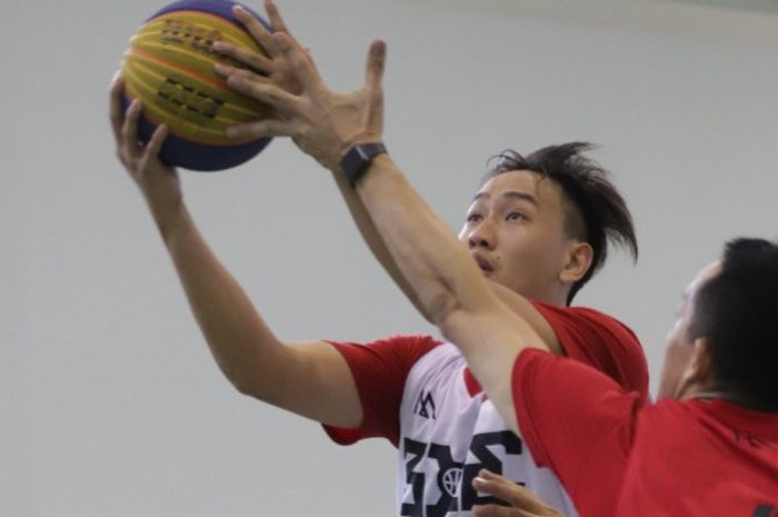 Tim basket putra 3x3 Indonesia menjalani latihan jelang test event Asian Games 2018 bertajuk 3x3 Asia Challenge 2017 di Center Court Gelora Bung Karno, Senayan, Jakarta, 1-2 Desember mendatang.