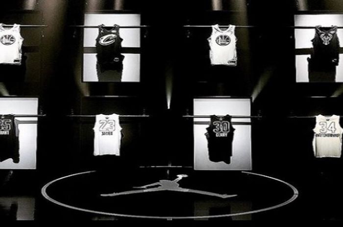Tampilan jersey yang akan dikenakan pada laga NBA All Star 2018 yang diselenggarakan pada Minggu (18/2/2018) waktu Amerika Serikat atau Senin siang WIB.