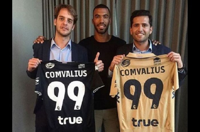 Sylvano Comvalius mengumumkan telah menandatangani kontrak berdurasi dua tahun untuk klub Thailand, Suphanburi.