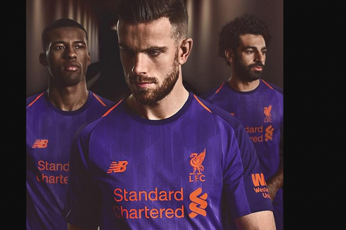 Jersey tandang Liverpool musim 2018/2019