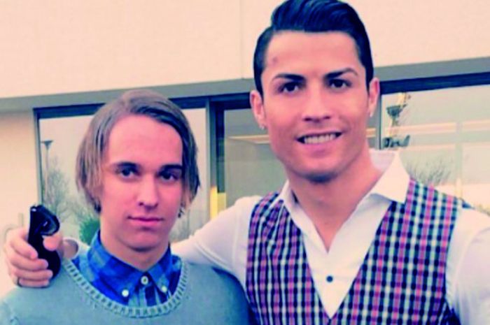 Cristiano Ronaldo (kanan) bersama Daniel Nilsen