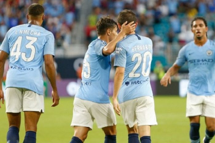 Para pemain Manchester City merayakan gol Bernardo Silva ke gawang Bayern Muenchen di Stadion Hard Rock, Miami, 28 Juli 2018. 