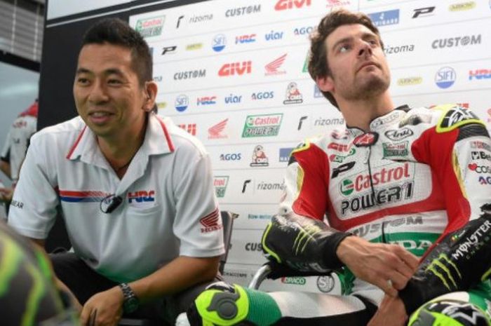  Cal Crutchlow (kanan) saat mengikuti MotoGP Malaysia 27-29 Oktober 2017 