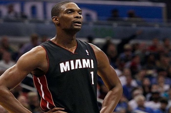 Aksi Chris Bosh saat masih aktif membela Miami Heat di ajang NBA.