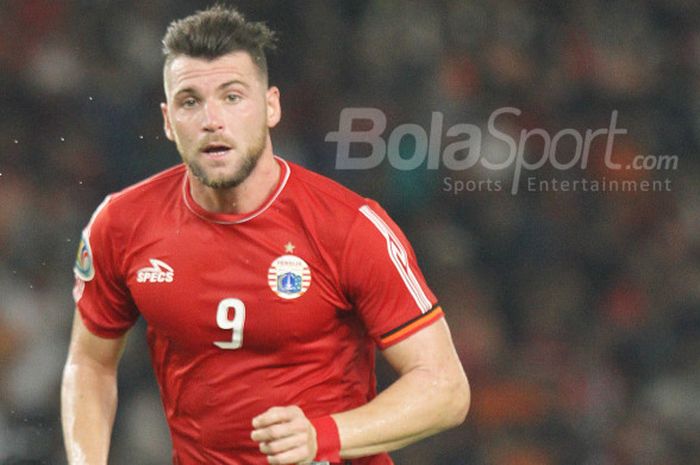  Aksi Marko Simic saat laga Persija Jakarta kontra Tampines Rovers dalam ajang Piala AFC 2018 di Stadion Utama Gelora Bung Karno, Jakarta,  Rabu (28/2/2018). 