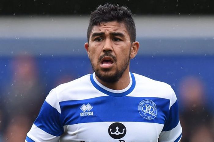 Massimo Luongo, pemain Australia, yang bermain untuk QPR di kasta kedua Liga Inggris. 