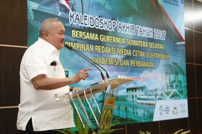 Gubernur Sumsel Alex Noerdin memberikan paparan dalam kaleidoskop 2017 di Griya Agung, Palembang, Kamis (28/12/2017).