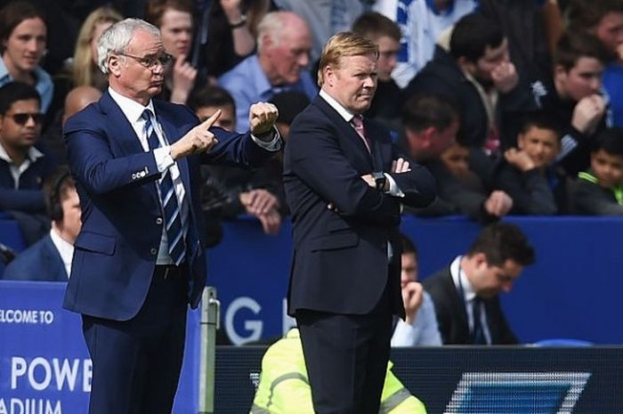 Manajer Southampton, Ronald Koeman (kanan), dan manajer Leicester City, Claudio Ranieri, dalam pertandingan Premier League 2015-2016 di Stadion King Power, Leicester, Inggris, pada 3 April 2016.