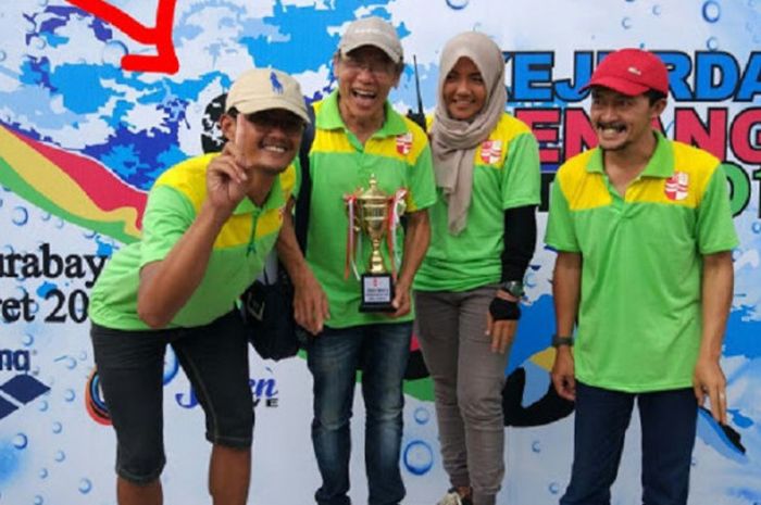 PRSI Kota Malang Berpose di sela penyelenggaraan Kejuaraan Daerah (Kejurda) Jatim di Surabaya 23-25 Maret 2018.