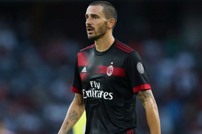 Bek AC Milan, Leonardo Bonucci.