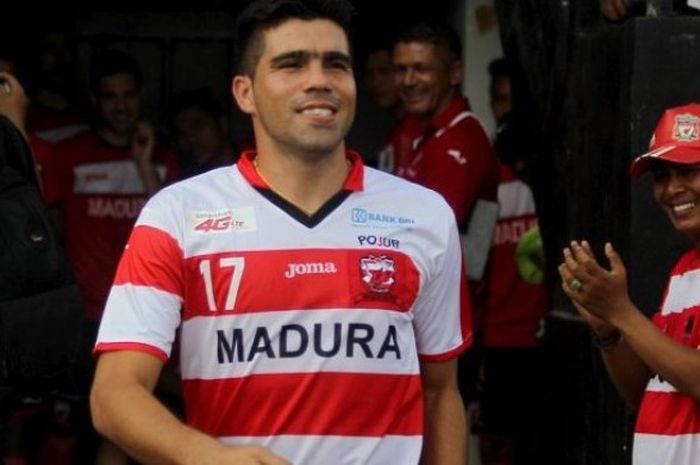 Pemain belakang Madura United, Fabiano Beltrame, kembali ke markas Arema sebagai penikmat laga semifinal Piala Bhayangkara.