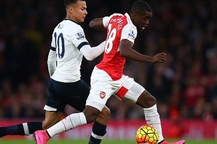 Joel Campbell, beraksi bagi Arsenal kala melawan Tottenham Hotspur di Premier League.