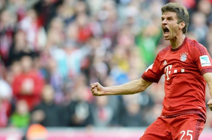 Selebrasi Thomas Mueller saat membobol gawang Borussia Dortmund dalam lanjutan Bundesliga musim 2015-2016 di Allianz Arena pada 4 Oktober 2015.