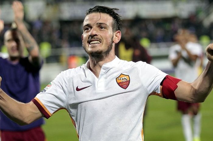 Alessandro Florenzi, saat suksesmembawa AR Romamengalahkan Fiorentina di Stadio Artemio Franchi pada 25 Oktober 2015.