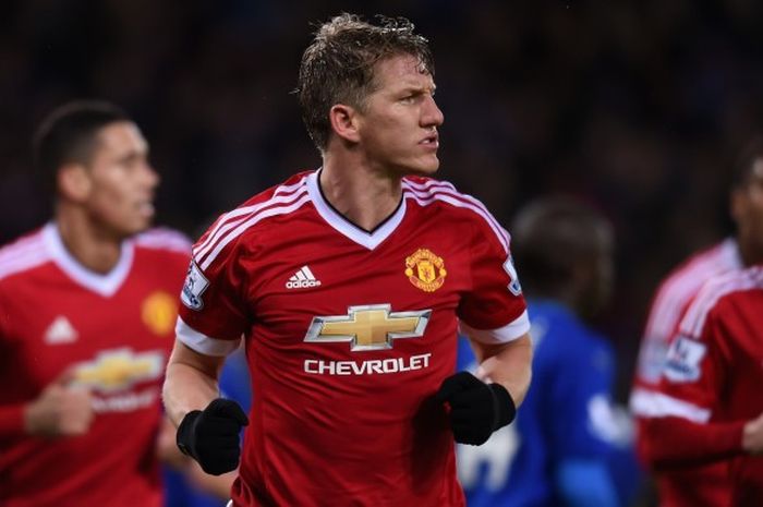 Bastian Schweinsteiger saat merayakan gol pertamanya bagi Manchester United di laga kontra Leicester City dalam lanjutan Premier :eague 2015-2016 di King Power Stadium, Leicester, Inggris, pada 28 November 2015.