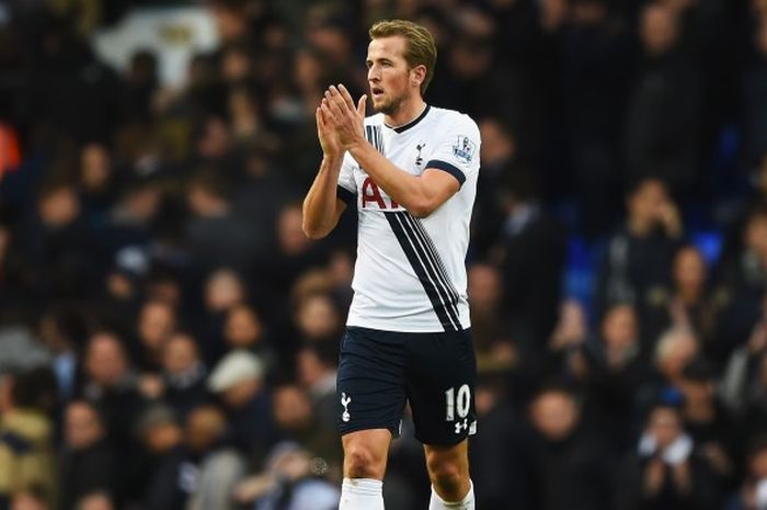 Harry Kane saat memperkuat Tottenham Hotspur menghadapi Chelsea di White Hart Lane pada Minggu (29/11/2015) dalam lanjutan laga Premier League 2015-16.