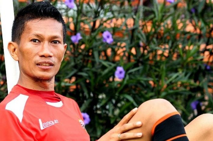 Bek Persija, Ismed Sofyan.