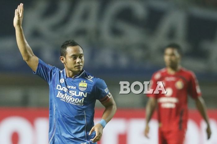 Selebrasi gol Atep saat Persib Bandung vs Semen Padang pada pertandingan perebutan juara ketiga Piala Presiden 2017 di Stadion Pakansari, Cibinong, Bogor, Jawa Barat, Sabtu (11/3/2017). Persib memenang 1-0 melalui gol Atep Rizal.