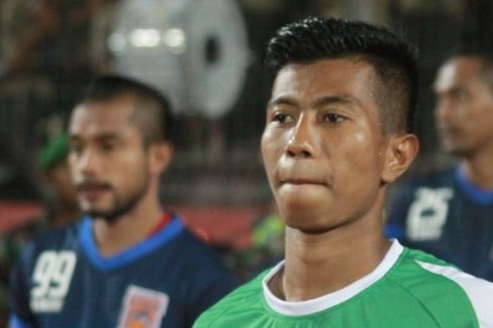 Gelandang PS TNI, Suhandi, pencetak gol tercepat TSC 2016 hingga pekan kesembilan.