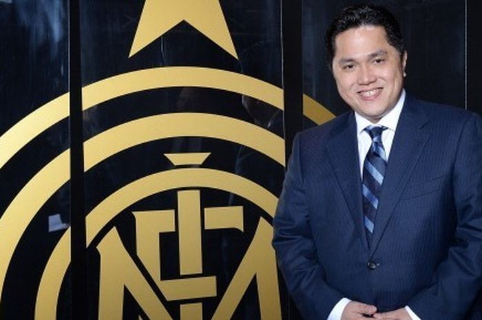 Presiden Inter Milan, Erick Thohir, berpose dalam sesi pemotretan di Milan, Italia, 24 Februari 2014.