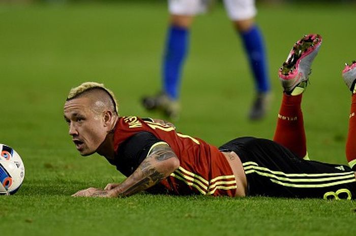 Radja Nainggolan dalam pertandingan uji coba Belgia melawan Italia pada 13 November 2015.