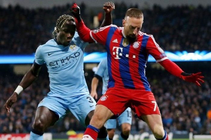 Gelandang Bayern Muenchen, Franck Ribery, beraksi dalam partai Liga Champion melawan Manchester City di Stadiom Etihad pada 25 November 2014.