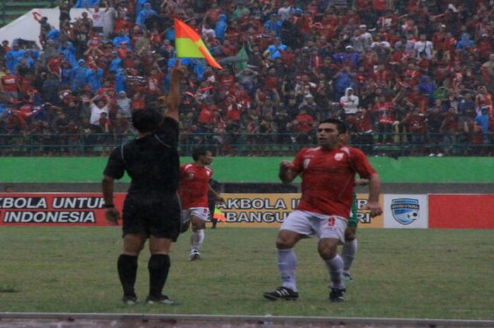 Javier Roca Saat Berseragam Persis Solo