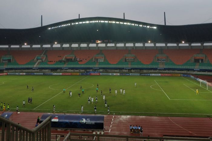 Laga Grup B Piala Asia U-19 2018 antara Timnas U-19 Jepang Vs Irak di Stadion Pakansari, Cibinong, Bogor, Kamis (25/10/2018)