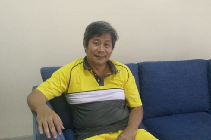 Pelatih kepala ganda putra nasional Indonesia, Herry Iman Pierngadi, berpose di pelatnas Cipayung, J