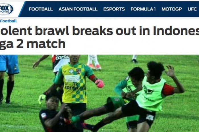 Media asing, Fox Sport Asia, soroti kericuhan yang terjadi antara pemain Persewangi Banyuwanig melawan PSBK Blitar