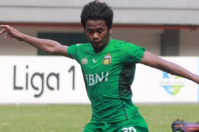 Ilham Udin Armaiyn pencetak gol tunggal kemenangan Bhayangkara FC atas Semen Padang, Sabtu (20/5/2017). 