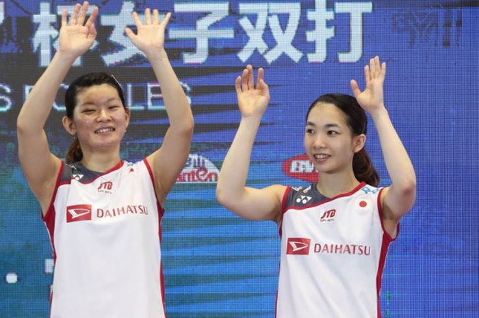 Ekspresi kemenangan Misaki Matsutomo/Ayaka Takahashi (Jepang) di final China Open 2018, Minggu (23/9/2018).