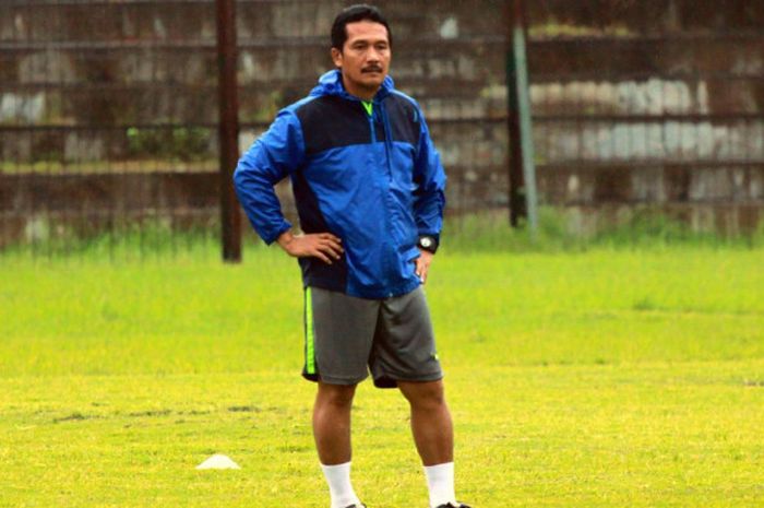 Pelatih Sragen United Jaya Hartono
