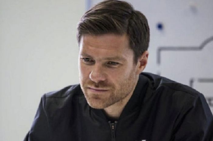 Xabi Alonso, mantan murid yang bisa menjadi pengganti Carlo Ancelotti karena Real Madrid tidak yakin dengan orang asing.