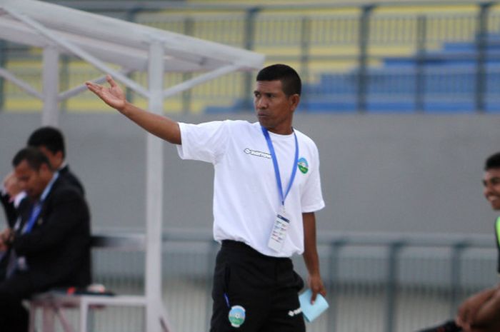 Pelatih timnas U-16 Timor Leste, Joao M. da S. Araujo.