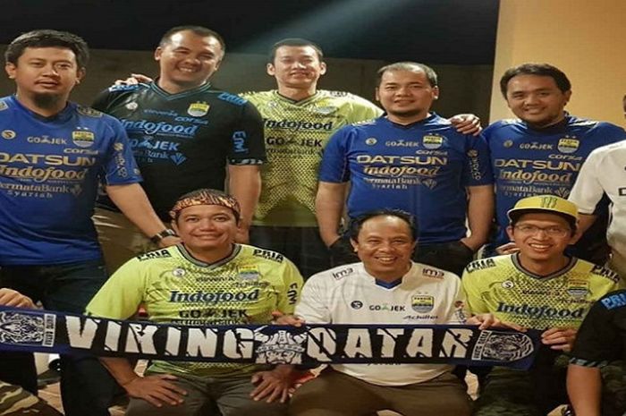 Bobotoh yang berada dalam komunitas Viking Qatar.