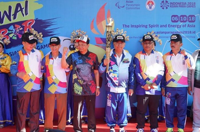 Obor Asian Para Games 2018 tibe di Medan, Minggu (23/9/2018).