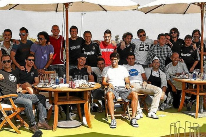 Para pemain dan mantan pemain Real Madrid bergabung dalam pesta barbeque, Sabtu (21/5/2016)