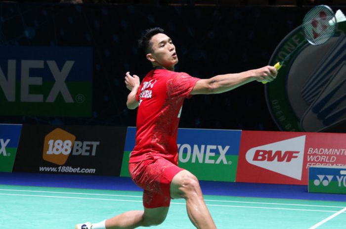 Jonatan Christie saat berhadapan dengan Wong Wing Ki Vincent (Hong Kong) pada babak pertama All England Open 2018, Rabu (14/3/2018).