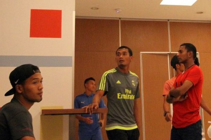 Legimin Rahardjo (tengah) bersama Saiful Ramadan (kiri) dan Wijay (kanan) saat memperkuat PSMS Medan di Piala Kemerdekaan tahun 2015 lalu.