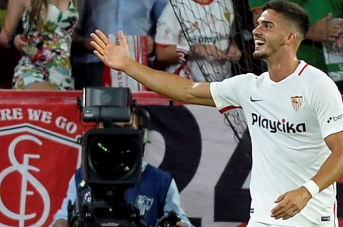 Selebrasi gol Andre Silva dalam pertandingan Liga Spanyol antara Sevilla melawan Real Madrid di Ramon Sanchez Pizjuan, Sevilla, 26 September 2018. 