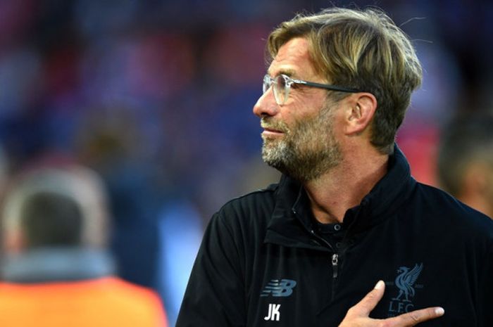 Reaksi manajer Liverpool FC, Juergen Klopp, sebelum dimulainya laga leg kedua play-off Liga Champions kontra Hoffenheim di Stadion Anfield, Liverpool, Inggris, pada 23 Agustus 2017.