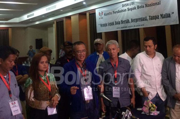 KPSN bersama dengan Voters PSSI menggelar pertemuan di Hotel Bidakara, Pancoran, Jakarta Selatan,