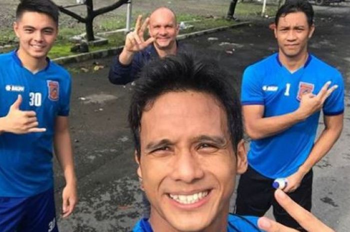 Para kiper Borneo FC