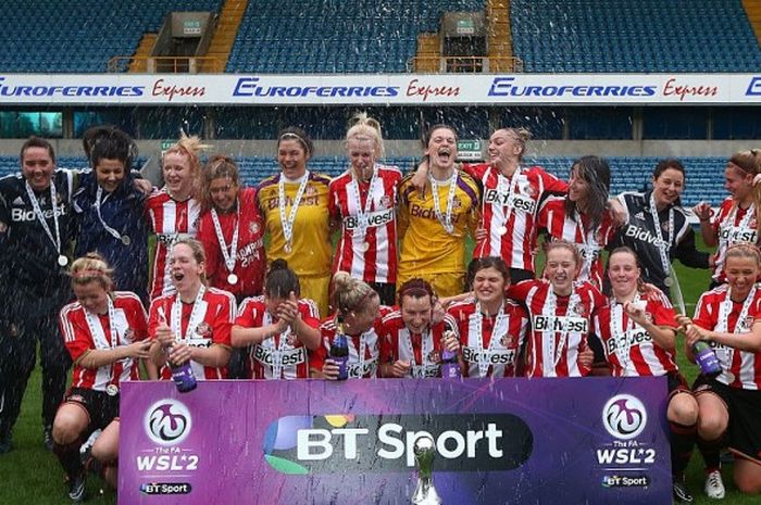 Tim wanita Sunderland saat menjuarai Womens Super League 2 tahun 2014